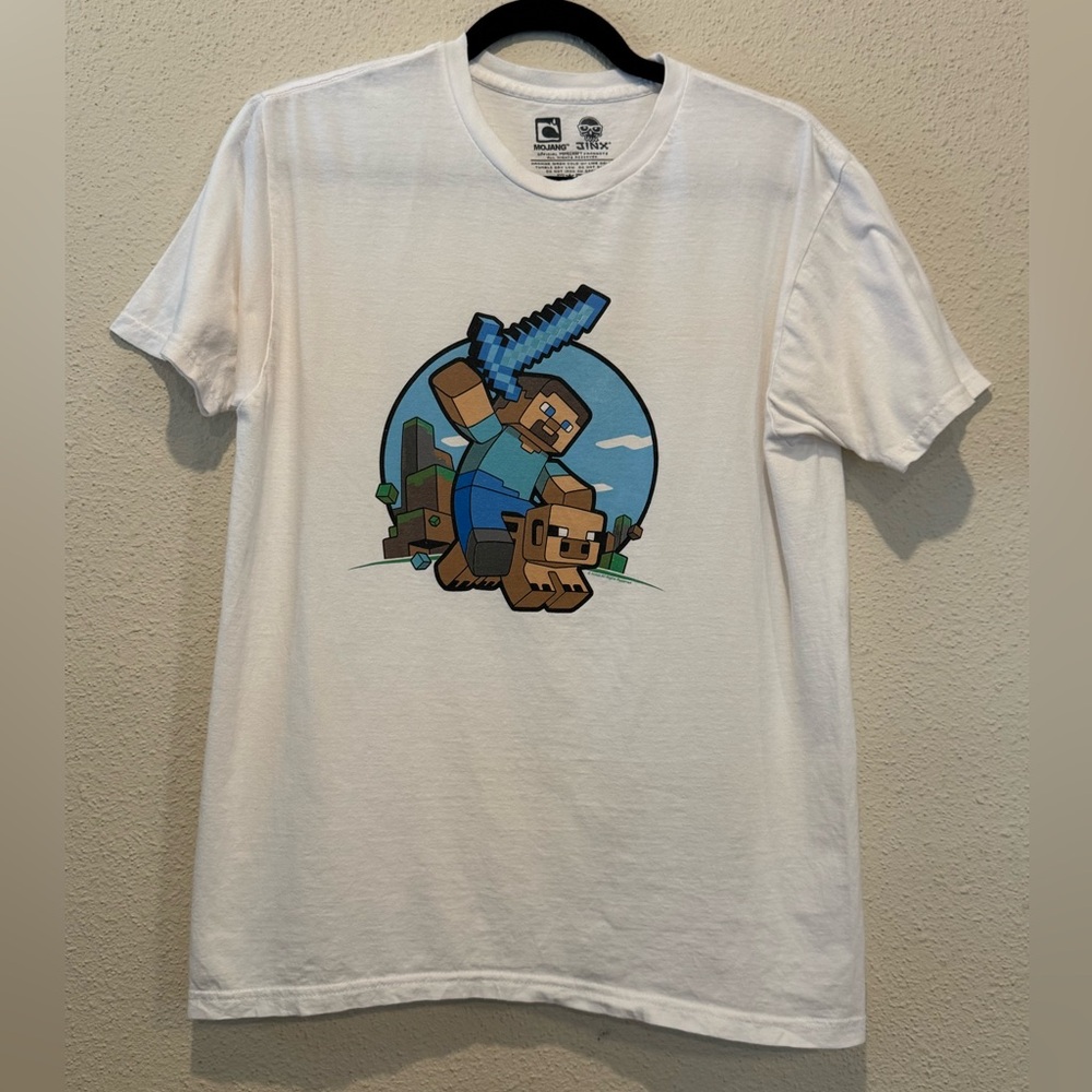 Early Minecraft T-Shirt Men’s Medium